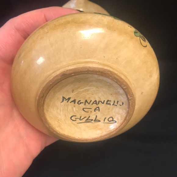 Vintage Italian Handmade/Handpainted Signed Vase - Picture 7 of 11